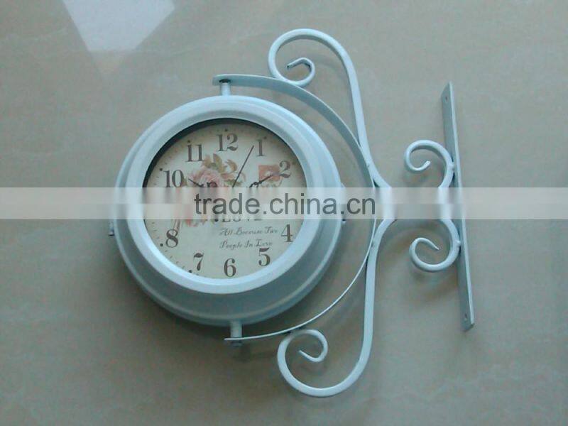 Cheap Wholesale Antique Double Sided Clocks Lighted Beautiful Iron Wall Clock