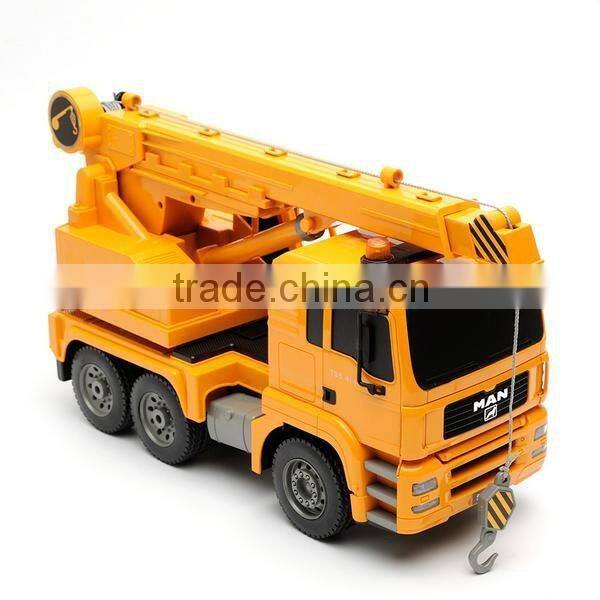 electronic crane plastic car toys for kid/custom Eco-friendly children educational pvc vehicle toy/custom pvc toy China supplier