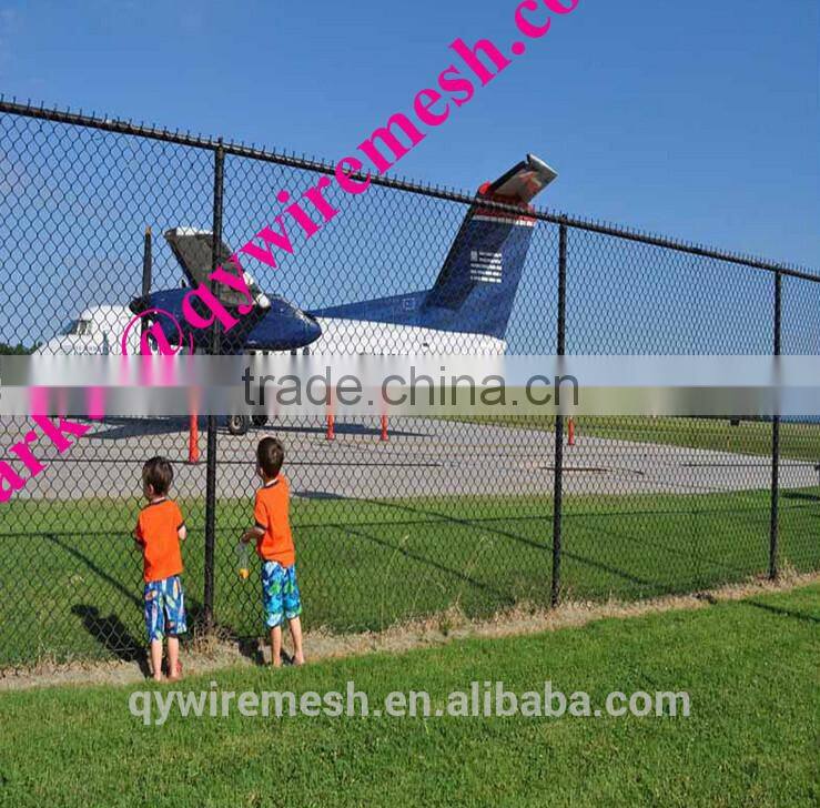 china.cn Golden Supplier High Quality Perimeter fence/Chain Link Fence top barbed wire/cyclone fence