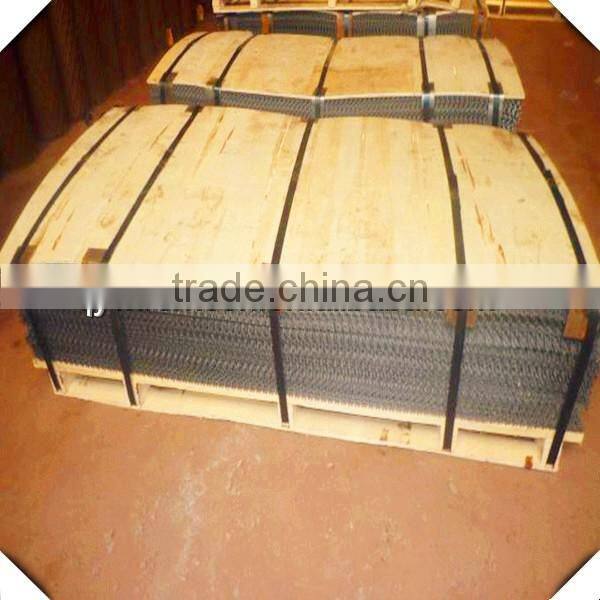 outdoor green color anti dazzle expanded metal mesh fence