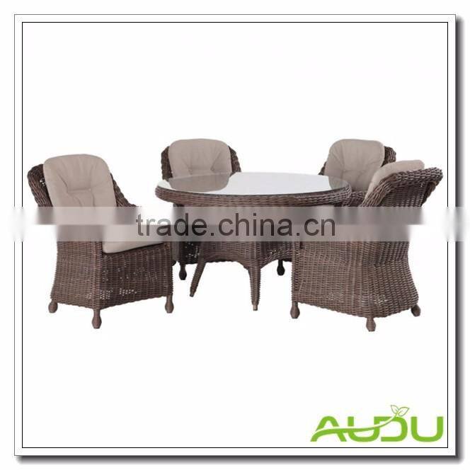 Audu Round Table 5 Piece Outdoor Setting