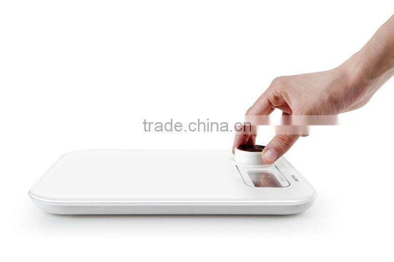 Kinetic Energy Battery-free digital glass kitchen food scale