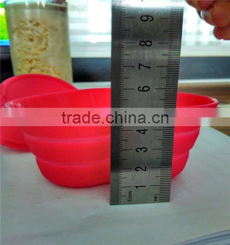 2015 Portable Heat Resistance Silicone Folding Cup Silicone Heart Shape Cup