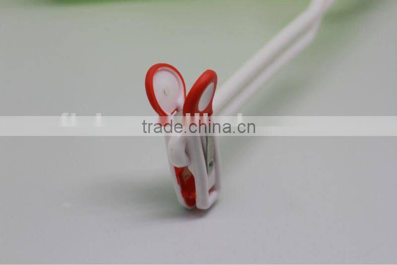 plastic clothes hanger with hook