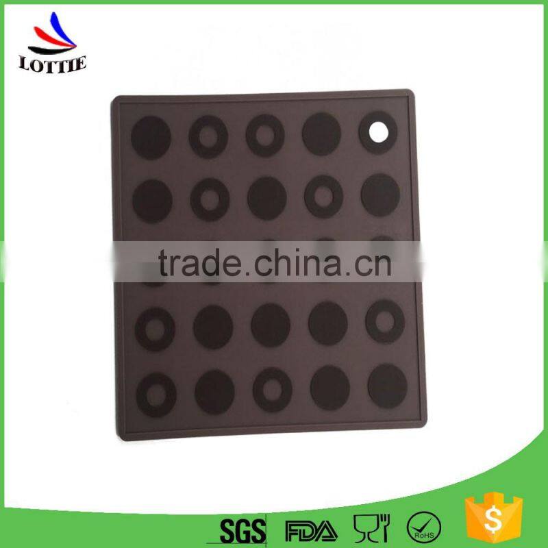 2016 Lottie supply 100% food grade Non-stick silicone placemat food Mat