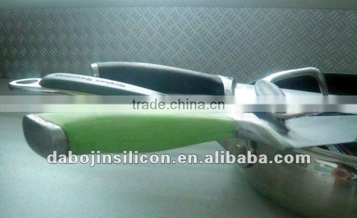 Fry pan handle coated with silicone rubber