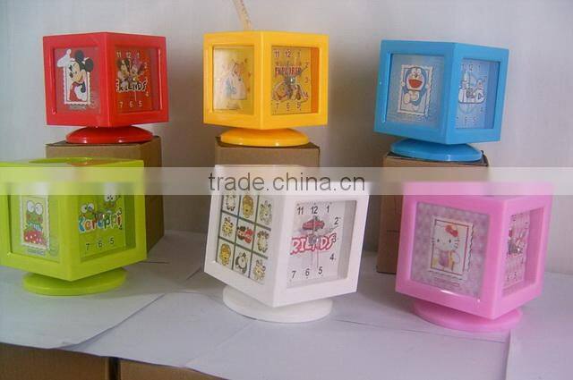 plastic pen container