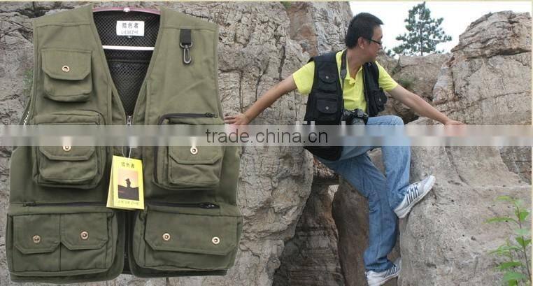 Man's Outdoor Multi-pocket Vest Outdoor Hiking Photography Canvas Vest Waistcoat Of Photographer made in China