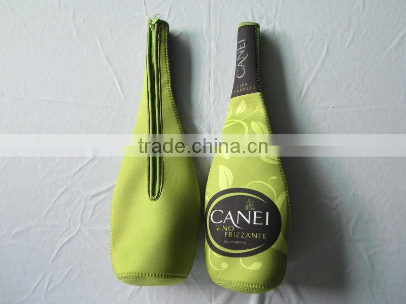 GR-B0141 custom neoprene champagne bottle cover