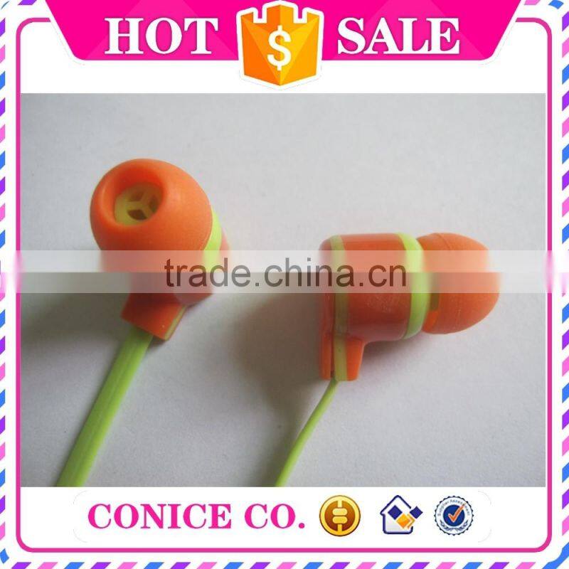 2015 wholesale silicone plastic plug in ear earbuds stereo handsfree wired microphone earphones
