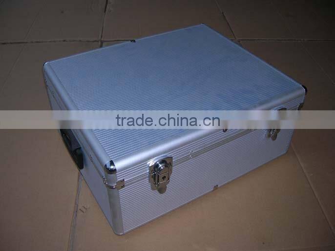 2013 new design UK style Aluminum instrument case with logo print
