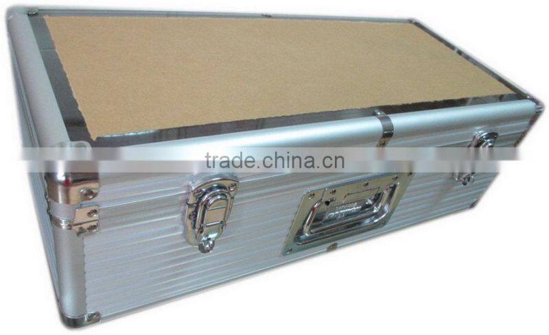 professional aluminum profile waterproof shell 12 bottle wine case with lock and handle