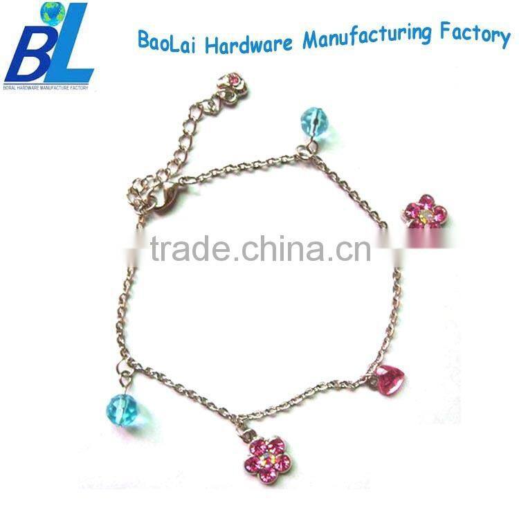 New design metal jewelies with casting waterdrop shape pendnat bracelet