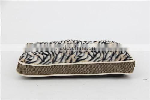 Wild Animal Pattern Plush for Indoor &Outdoor use Pet bed