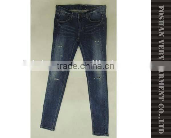 casual ladies jeans top design with little ripped