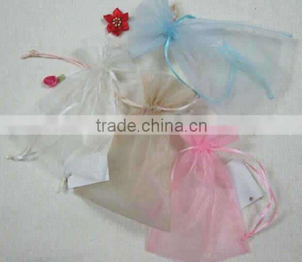 Organza pouch with tassel