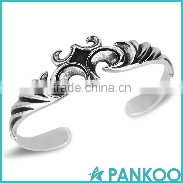 Wholesale Retro fashion classic series of various punk shape Tai silver and titanium unisex atmosphere necessary publicity brace
