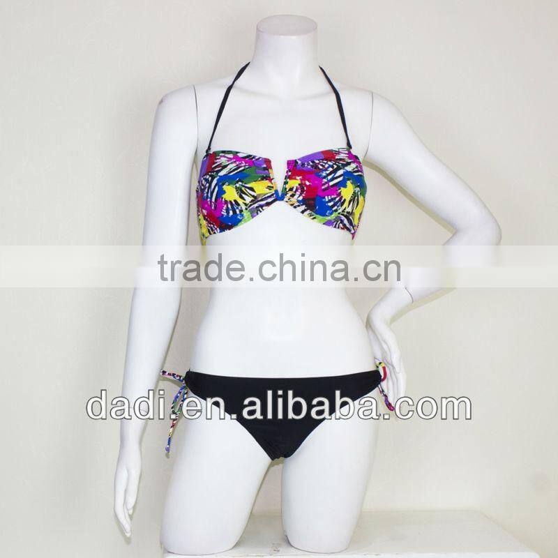 Open Hot Sexy Girl Photo Bikini