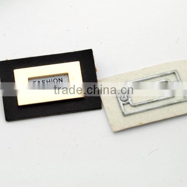 Black/white PU leather sew on patches with gold metal plates fashion clothing label for jeans/jacket PLB-007