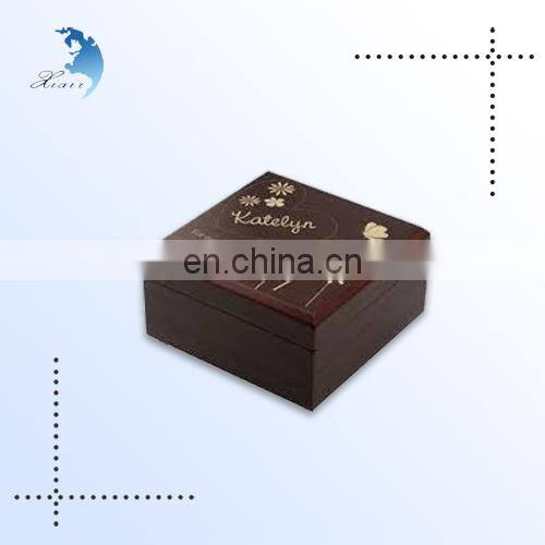 Chinese Style Flower Pattern High-gloss Paint Wooden Gift Box For Jewelry