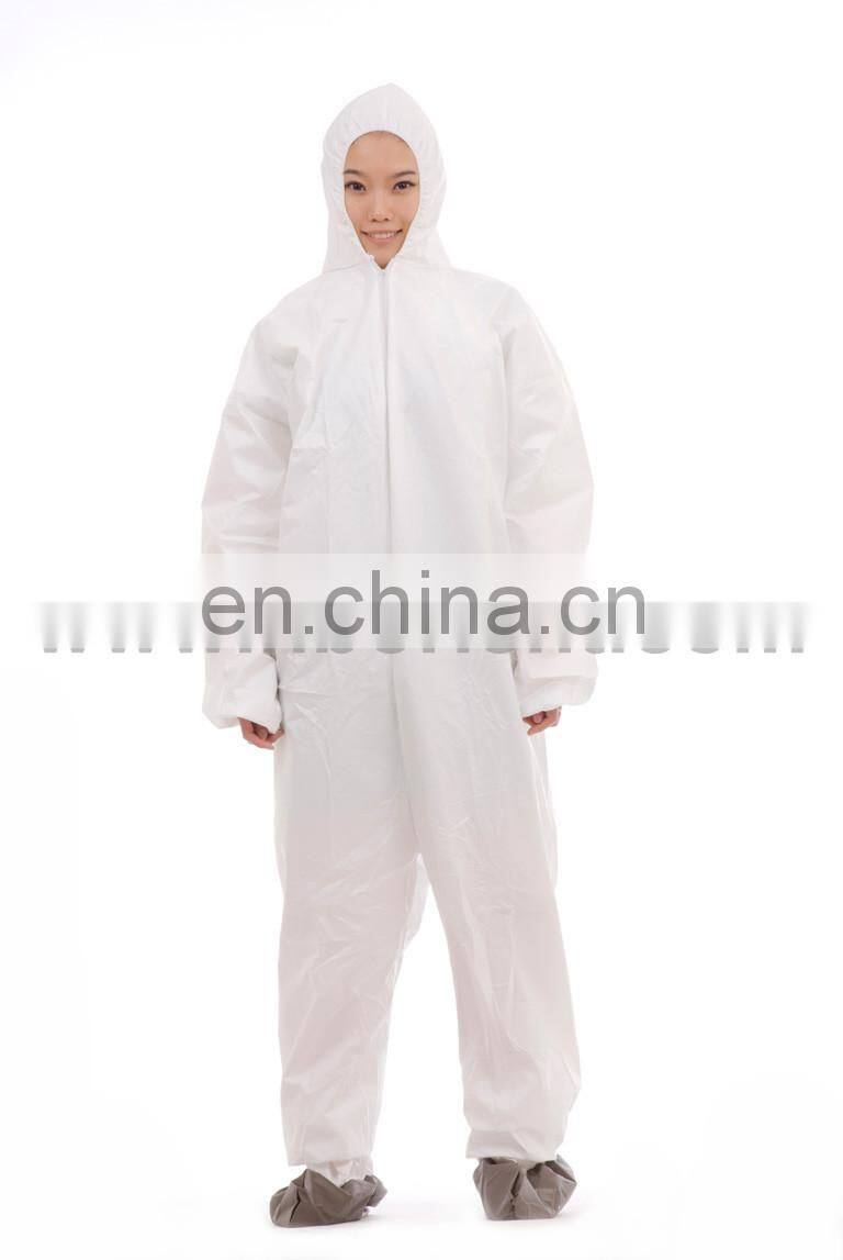 Protective waterproof PP SMS coverall with hood and feetcover for working