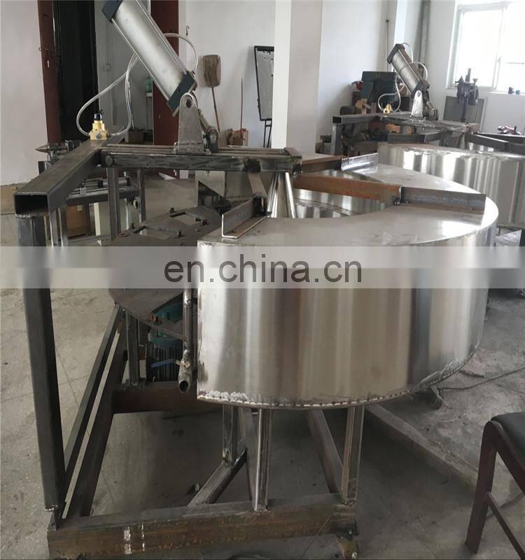 Vietnam hot selling auto ice cream cone machine