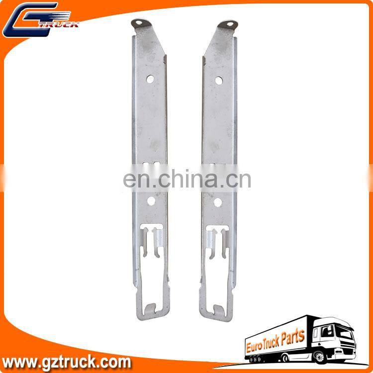 European Truck Auto Spare Parts Head Lamp Support Oem 8274819 82074997 for VL Truck Body Spare Parts Striker Plate