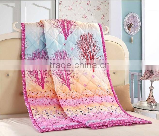 100% polyester Queen size printed yellow floral bed quilt queen chinese comforter set