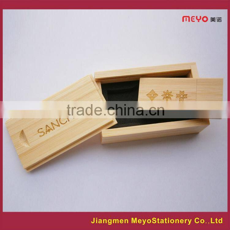 2015 Promotive Gift Wooden USB Flash Drive