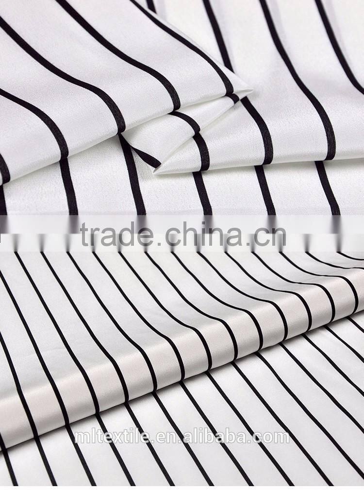 Stripes printed 16mm crepe de chine fabric in 100% silk