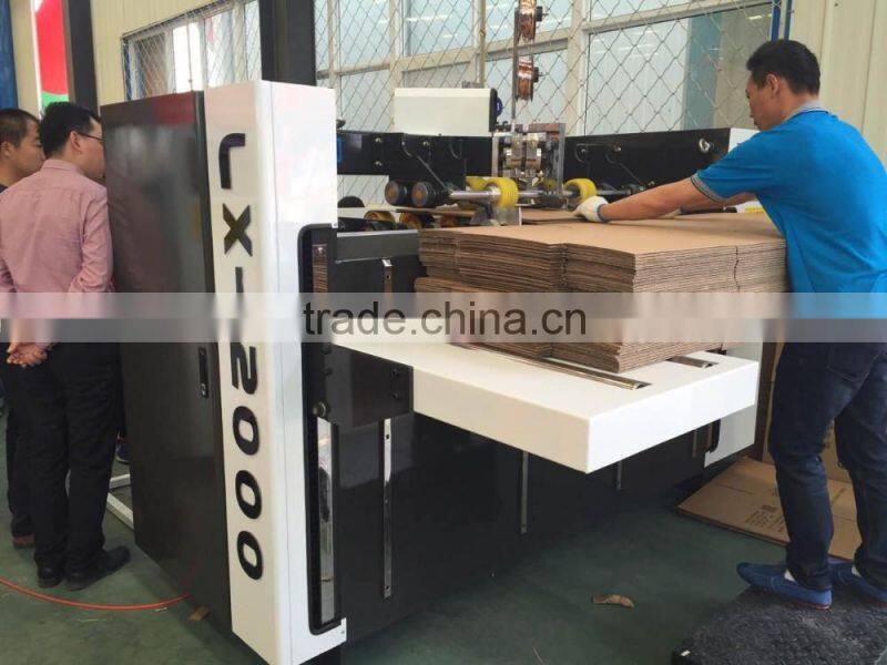 Corrugated box stitcher carton stapler stitching machine