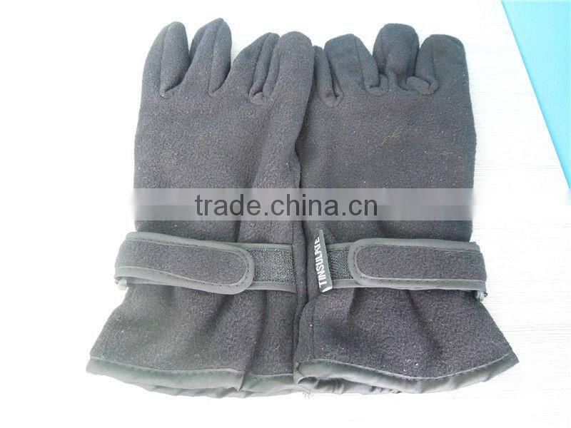 Hot 2013 promotion winter fleece glove with new design