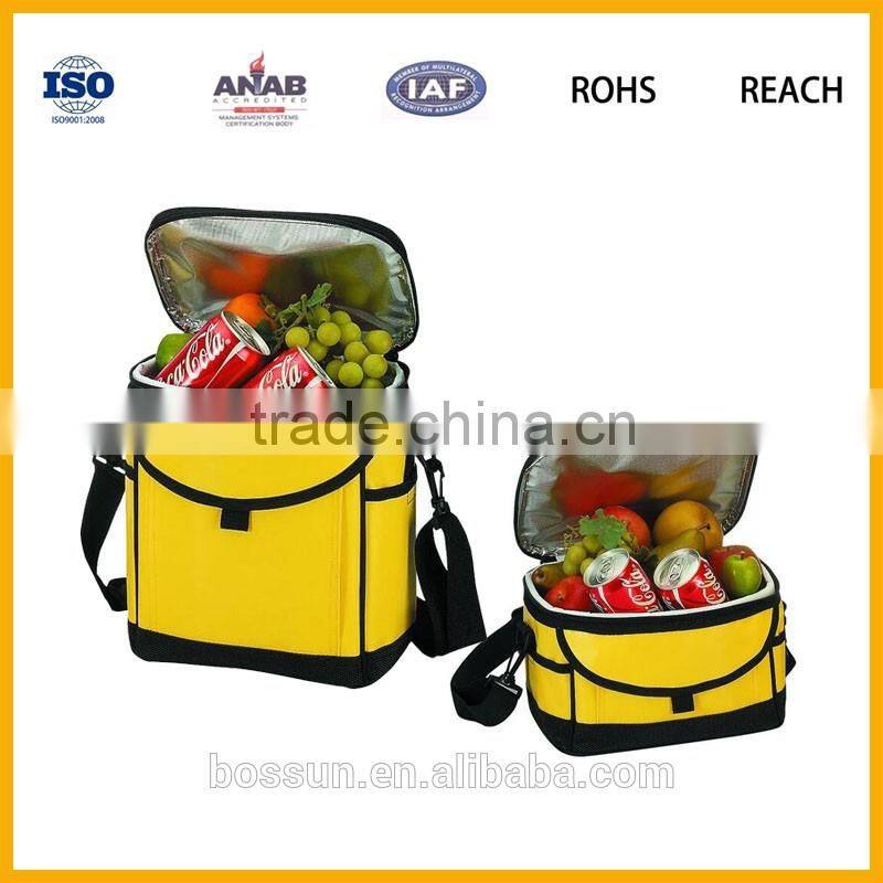 beer can shape cooler bag/cute shape beer can shape cooler bag