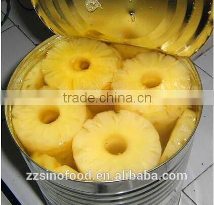 Canned Pineapple Slice in Metal Tins