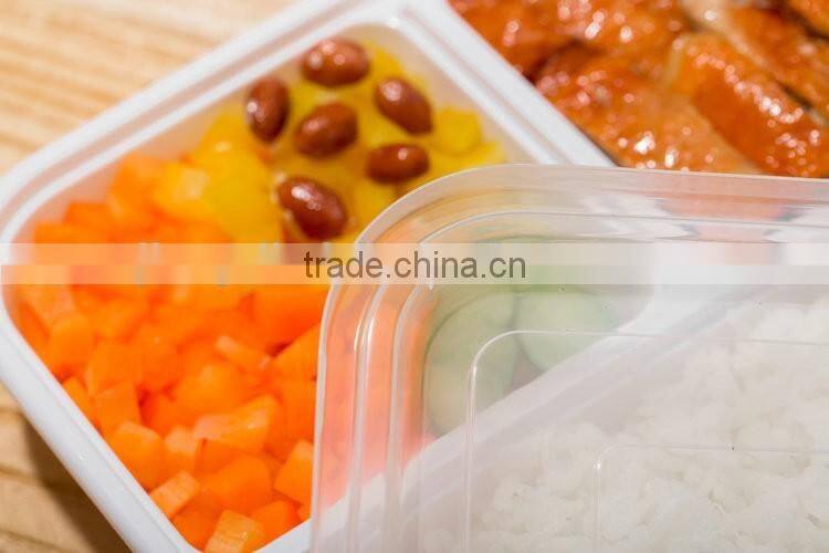 Disposable plastic food container for food take away and microwavable
