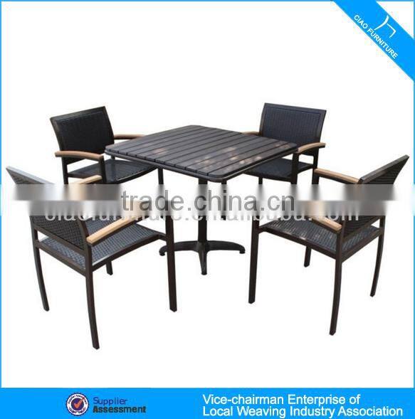 Outdoor ps-wood on top pub table and chairs 646+8604
