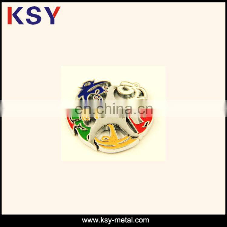 Custom name pin badge