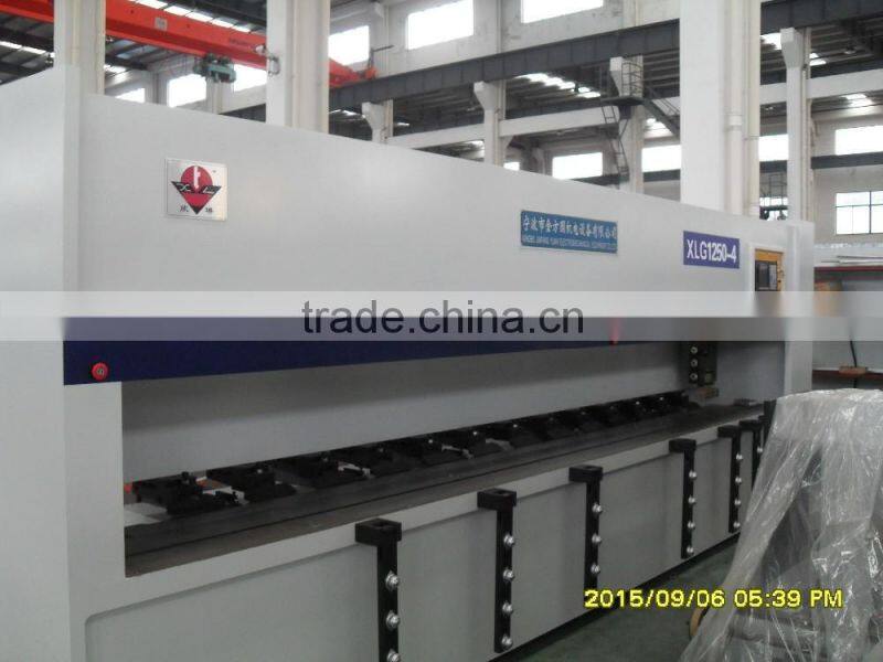 CNC open v slots on metal sheet plate V-Grooving Machine