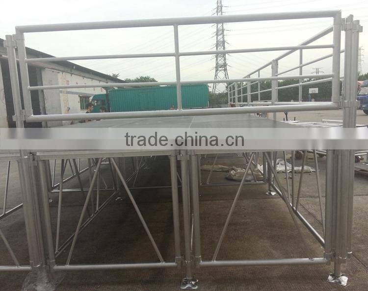 Popular Sale adjustable collapsible stage with railing