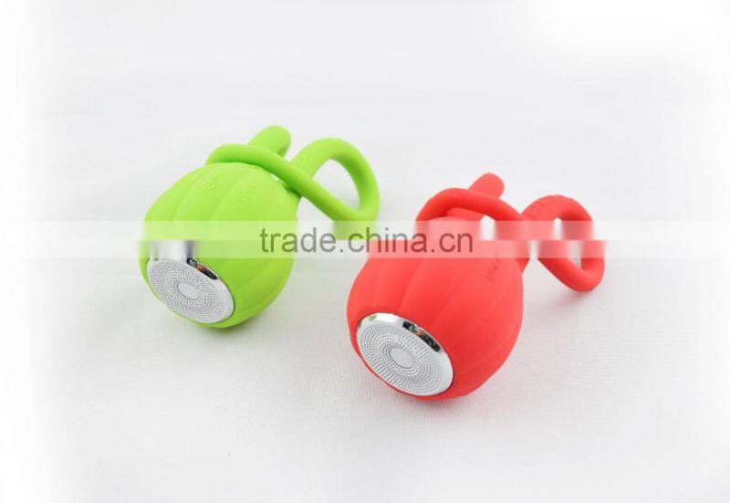 Wholesale low price silicon cartoon mini stereo music outdoor portable rechargeable bluetooth speaker