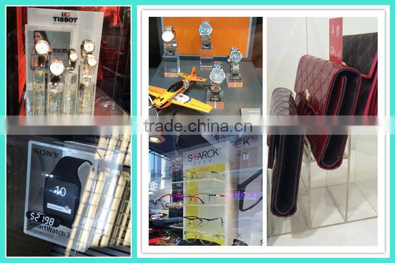 Locking sunglass display, sunglasses display with lock, fashionable sunglasses shelf display