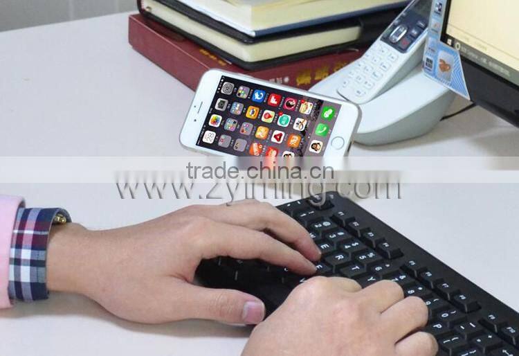 Zyiming car holder factory hot sell Universal 360 Degree Rotation magnetic car phone holder for iphone smartphone