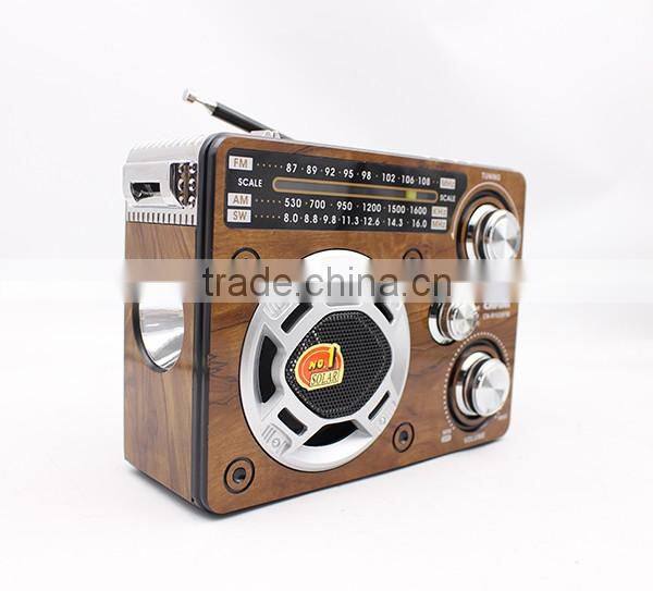 Multi-Function hand crank am fm portable radio with Solar powered dynamo rechargeable radio with flashlight