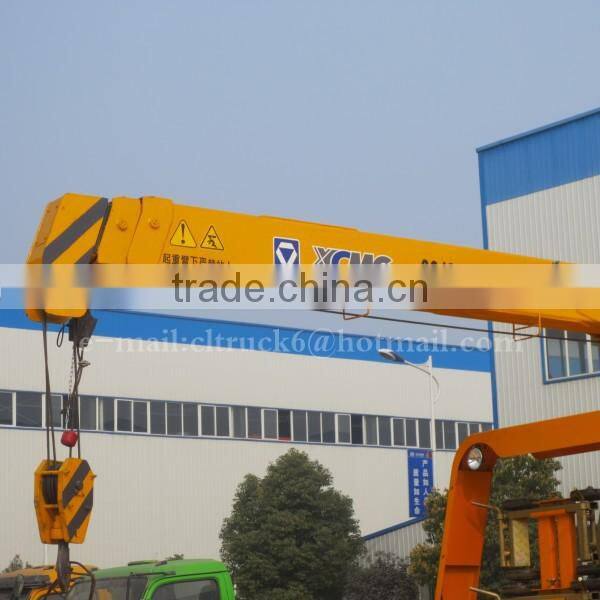 DONGFENG CABSTAR 4*2 Flatbed Wrecker with crane 4 ton