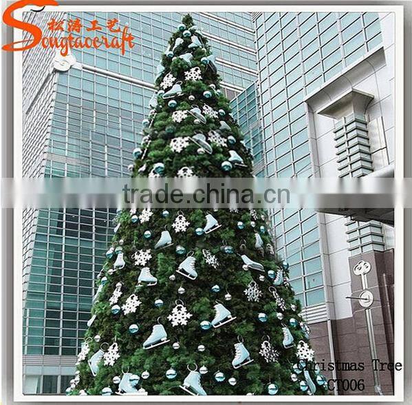 Wholesale Led Artificial Giant Snowing Chris