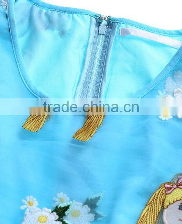 Simple Korean fashion girls' loose fit cartoon embroidered lace famous garments