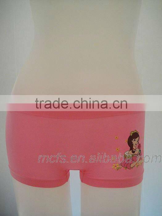 Lovely girls' seamless cartoon boxer shorts/girls boxer shorts