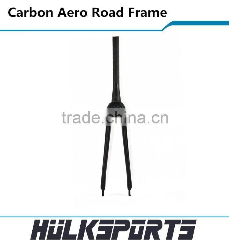 700C full carbon frame with 28C width of tyre balance road bike carbon framset 3K/UD carbon aero road frame