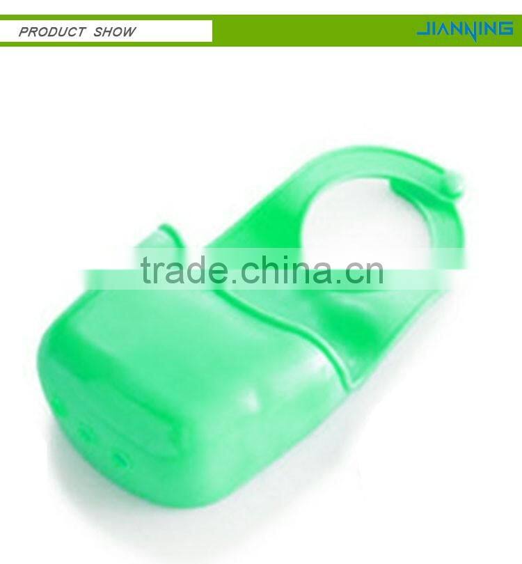 Creative Folding Hanging Silicone Bathroom Kitchen Gadget Storage Box Makeup Organizers Case