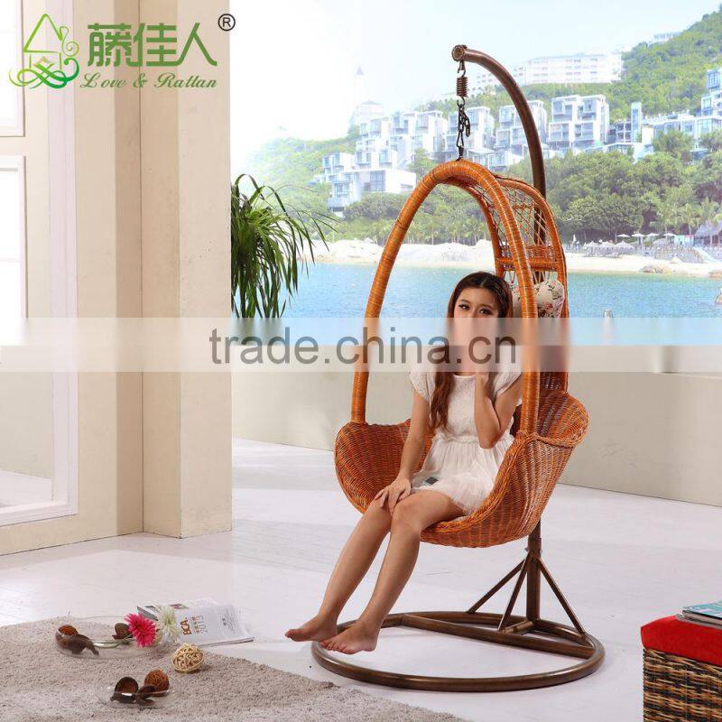 New Trendy Indoor Outdoor Bedroom Balcony Resin Plastic PVC PE Rattan Wicker Single Seat Swing Chair